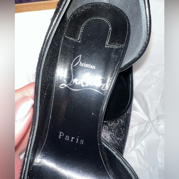 Christian Loboutin Iriza 100 in black - Picture 2 of 8